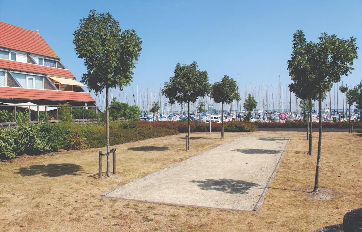 Flat With Magnificent Views Of The Marina Zeeland, Vp014 * Bruinisse